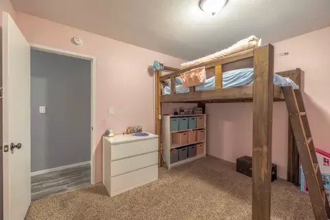 22207 Mariposa Rd, Tehachapi, CA 93561 photo 22