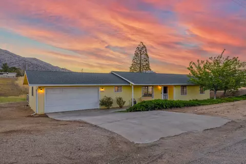 22207 Mariposa Rd, Tehachapi, CA 93561 photo 3