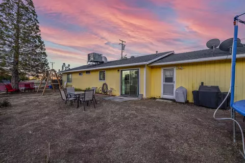 22207 Mariposa Rd, Tehachapi, CA 93561 photo 30