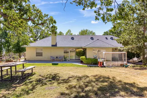 24400 Hart Dr, Tehachapi, CA 93561 photo 37