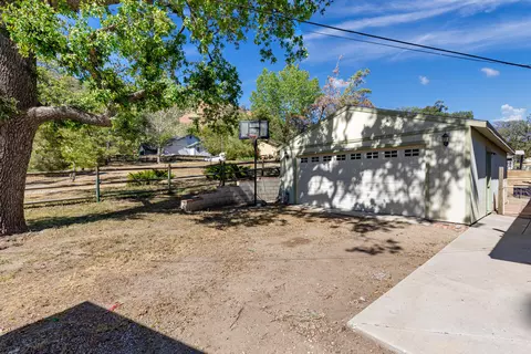 24400 Hart Dr, Tehachapi, CA 93561 photo 32