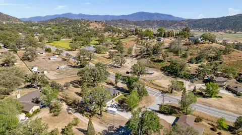 24400 Hart Dr, Tehachapi, CA 93561 photo 38