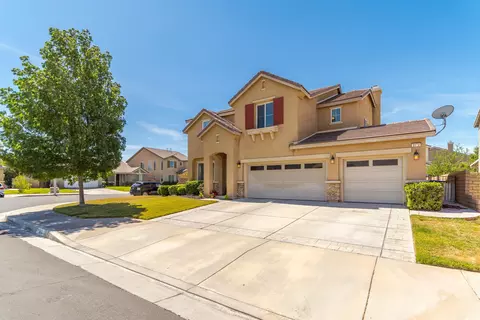 3152 Legacy Ln, Lancaster, CA 93536 photo 2