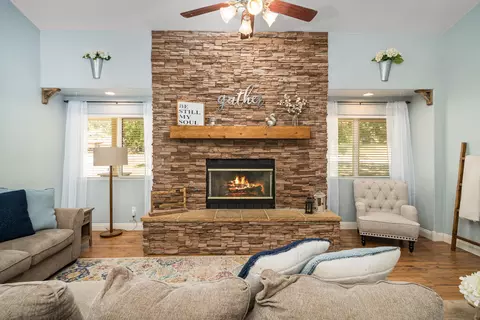 17161 Bold Venture Dr, Tehachapi, CA 93561 photo 9