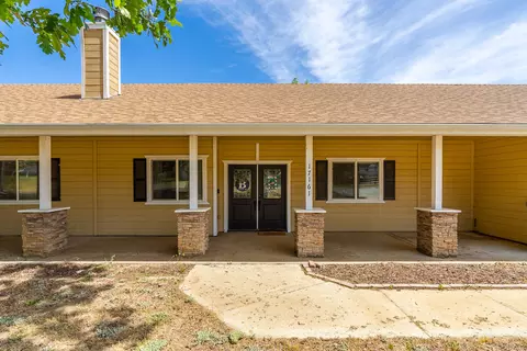 17161 Bold Venture Dr, Tehachapi, CA 93561 photo 4