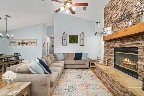 17161 Bold Venture Dr, Tehachapi, CA 93561 photo 10