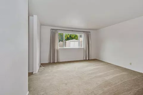 2441 El Portal Way, Oxnard, CA 93035 photo 29