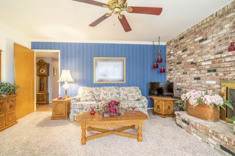 706 Mulberry St, Tehachapi, CA 93561 photo 15