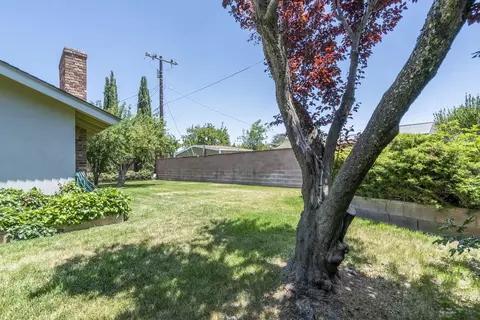 706 Mulberry St, Tehachapi, CA 93561 photo 33