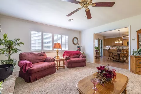 706 Mulberry St, Tehachapi, CA 93561 photo 14