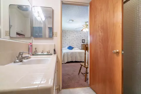 706 Mulberry St, Tehachapi, CA 93561 photo 24
