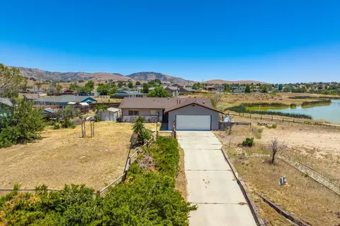 22808 Woodford-tehachapi Rd, Tehachapi, CA 93561 photo 1