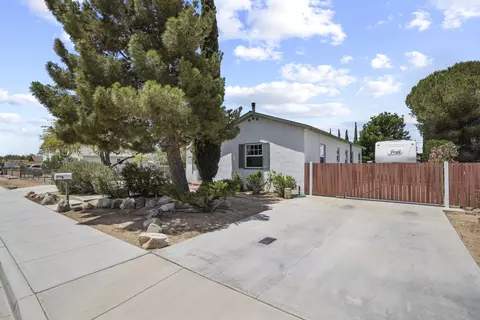 15743 M St, Mojave, CA 93501 photo 41
