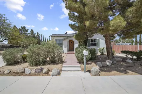15743 M St, Mojave, CA 93501 photo 1