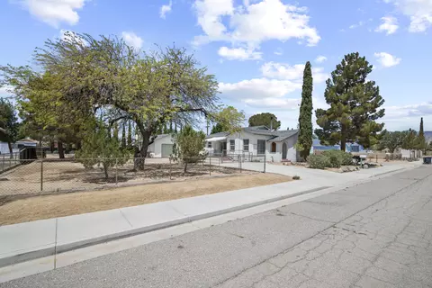 15743 M St, Mojave, CA 93501 photo 3