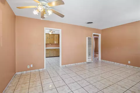439 Ave P-14 E, Palmdale, CA 93550 photo 25