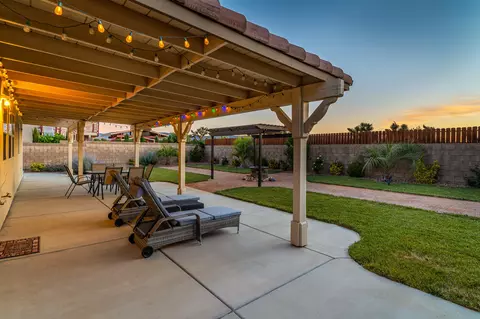 43527 Blossom Dr, Lancaster, CA 93536 photo 26