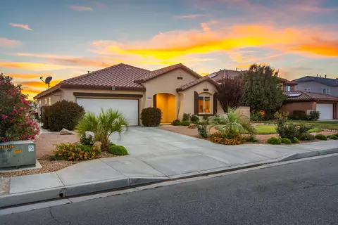 43527 Blossom Dr, Lancaster, CA 93536 photo 1