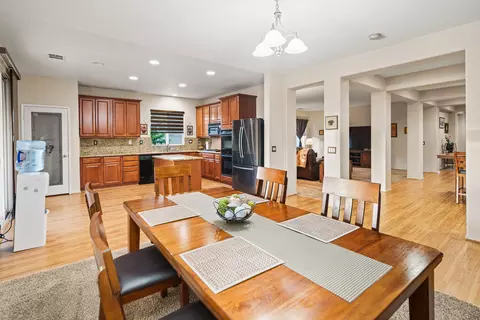 43527 Blossom Dr, Lancaster, CA 93536 photo 14