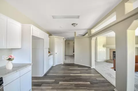 40627 161st St, Lancaster, CA 93535 photo 8