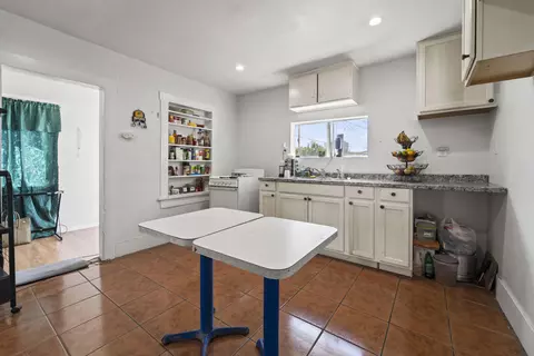 322 Poplar St, Compton, CA 90220 photo 18