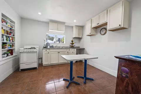 322 Poplar St, Compton, CA 90220 photo 17