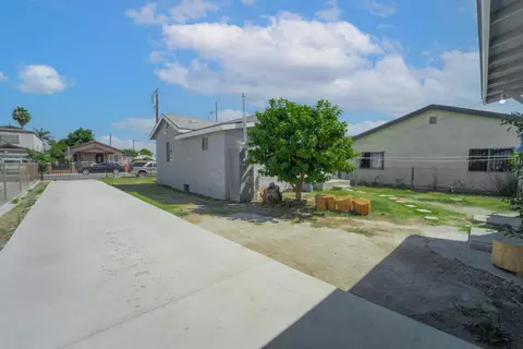 322 Poplar St, Compton, CA 90220 photo 25
