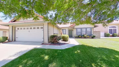 43104 11th St E, Lancaster, CA 93535 photo 1