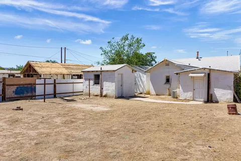 218 Valley Blvd W, Tehachapi, CA 93561 photo 17
