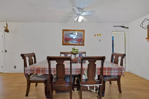 44523 Hanstead Ave, Lancaster, CA 93535 photo 8