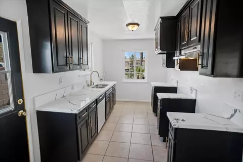 44221 2nd St E, Lancaster, CA 93535 photo 6