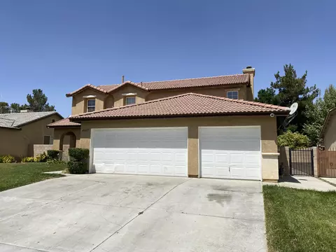 45857 Coventry Ct, Lancaster, CA 93534 photo 3