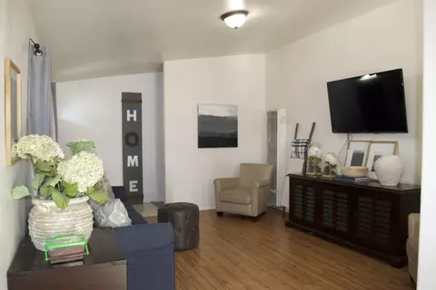 44111 Carolside Ave, Lancaster, CA 93535 photo 3