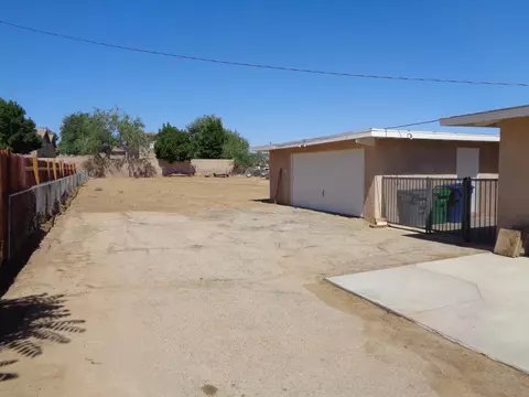 38513 12th St E, Palmdale, CA 93550 photo 37
