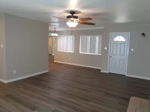 38513 12th St E, Palmdale, CA 93550 photo 9