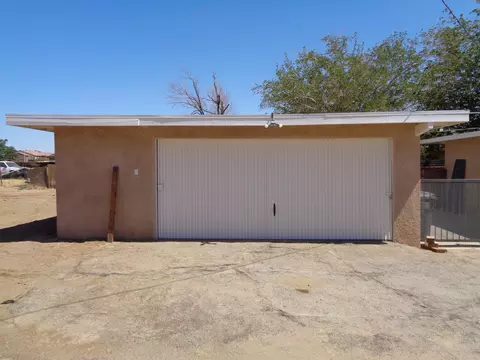 38513 12th St E, Palmdale, CA 93550 photo 44