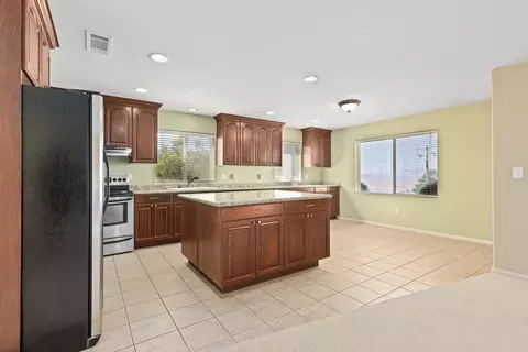 30741 Horsethief Dr, Tehachapi, CA 93561 photo 13