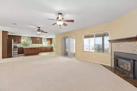 30741 Horsethief Dr, Tehachapi, CA 93561 photo 4