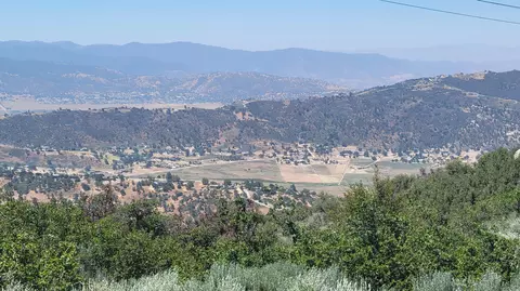 26621 Stirrup Way, Tehachapi, CA 93561 photo 5