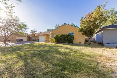 1403 Jenner St, Lancaster, CA 93534 photo 3