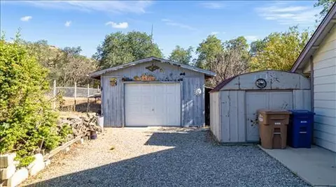 21900 Park Dr, Tehachapi, CA 93561 photo 32
