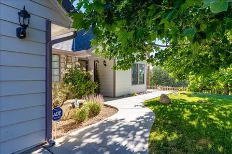 21900 Park Dr, Tehachapi, CA 93561 photo 35