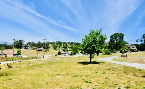 30080 Greenwater Dr, Tehachapi, CA 93561 photo 23