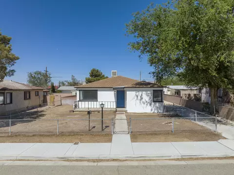 15925 P St, Mojave, CA 93501 photo 4