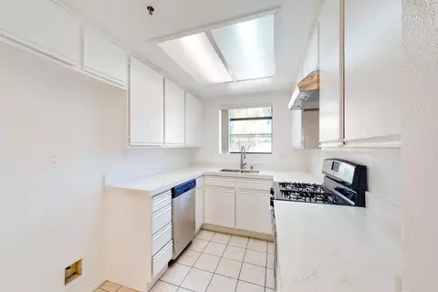 44526 E 15th St UNIT 16, Lancaster, CA 93535 photo 12