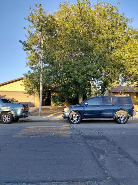 44746 E 27th E St, Lancaster, CA 93535 photo 1