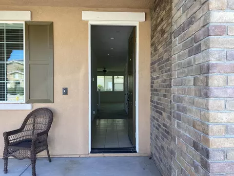 4700 Vahan Ct, Lancaster, CA 93536 photo 6