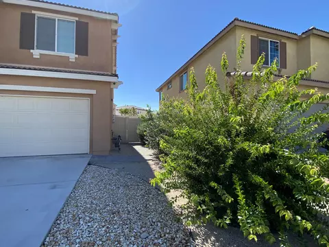4700 Vahan Ct, Lancaster, CA 93536 photo 4