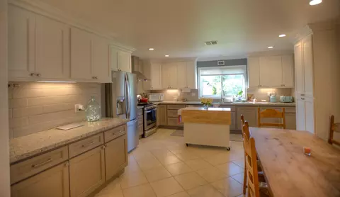 3033 Limewood Ln, Lancaster, CA 93536 photo 4