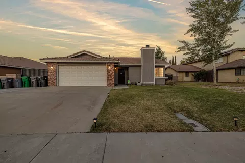 42916 Sunny Ln, Lancaster, CA 93536 photo 4